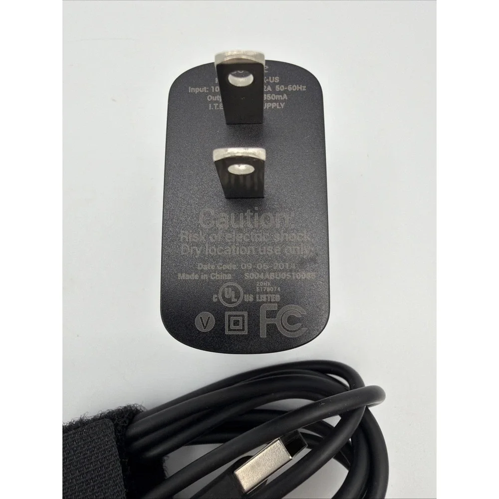 Google Chromecast H2G2-42  1st Gen 1080p HDTV HDMI Streaming Media Player NEW
